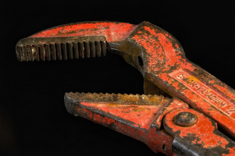 sasu-MOUANS SARTOUX-min_pipe-wrench-318084